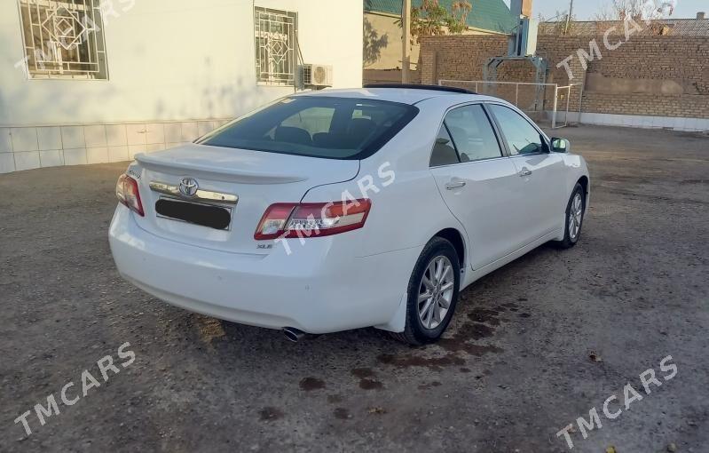 Toyota Camry 2009 - 145 000 TMT - Теджен - img 4