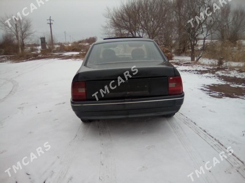 Opel Vectra 1989 - 27 000 TMT - Гороглы (Тагта) - img 6