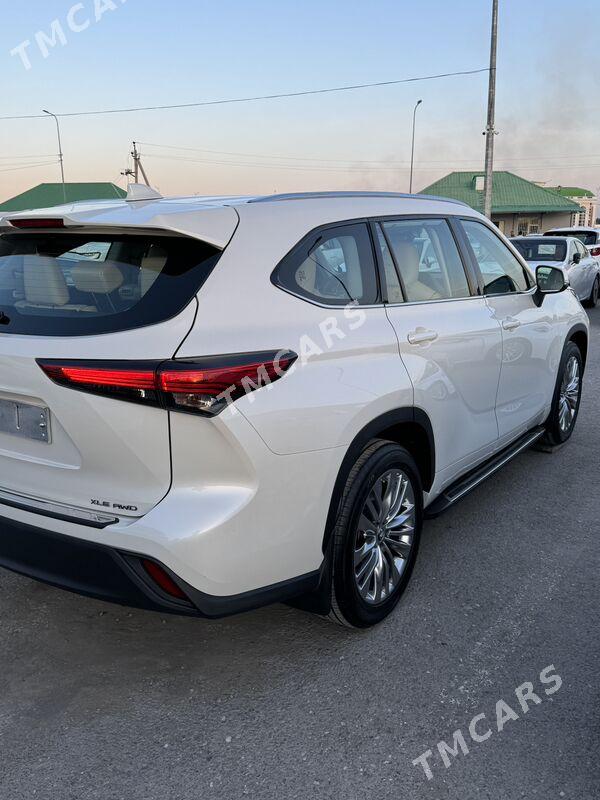 Toyota Highlander 2021 - 645 000 TMT - Ашхабад - img 3