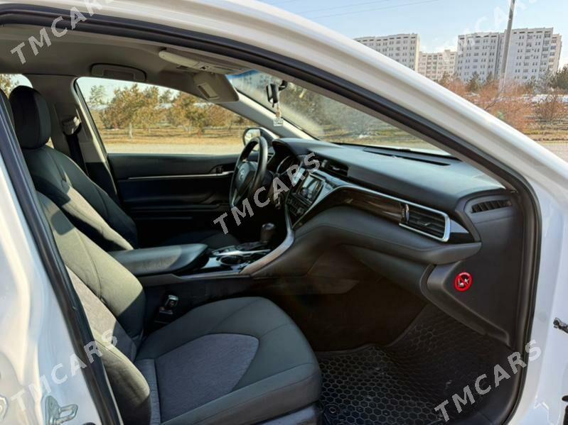 Toyota Camry 2018 - 234 000 TMT - Ашхабад - img 8