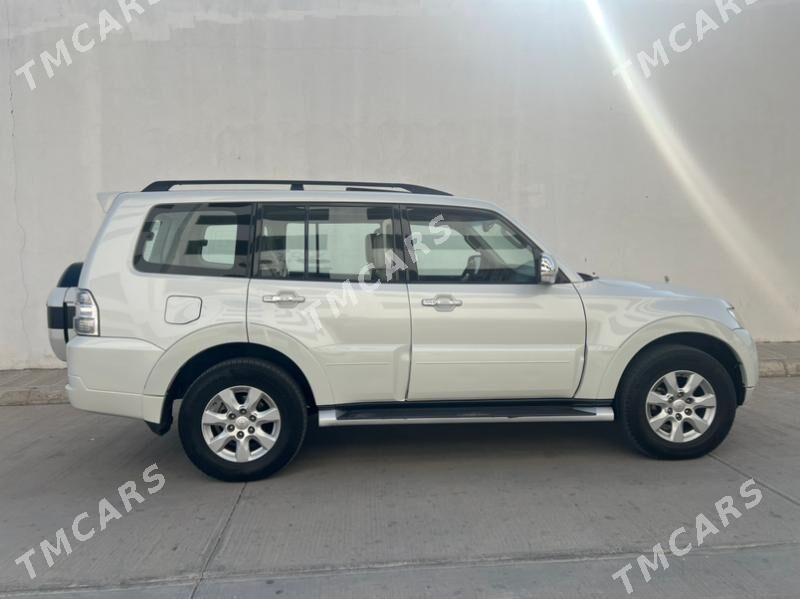 Mitsubishi Pajero 2015 - 315 000 TMT - Ашхабад - img 4