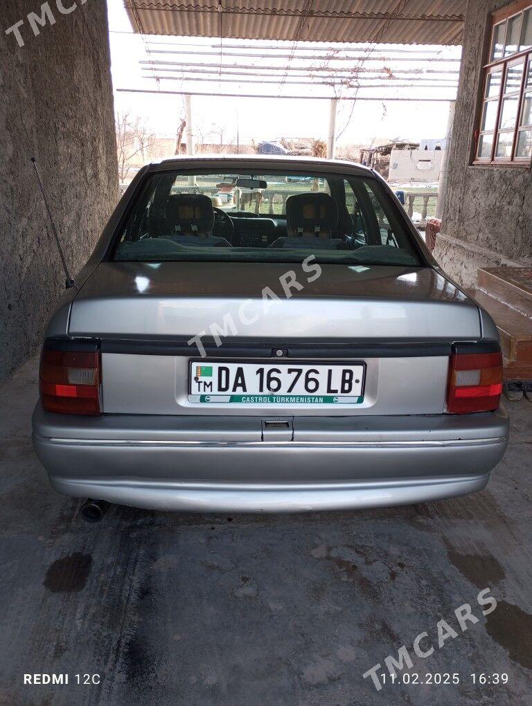 Opel Vectra 1994 - 32 000 TMT - Чарджоу - img 4