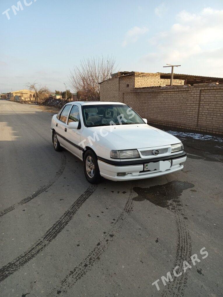 Opel Vectra 1990 - 42 000 TMT - Çärjew - img 2