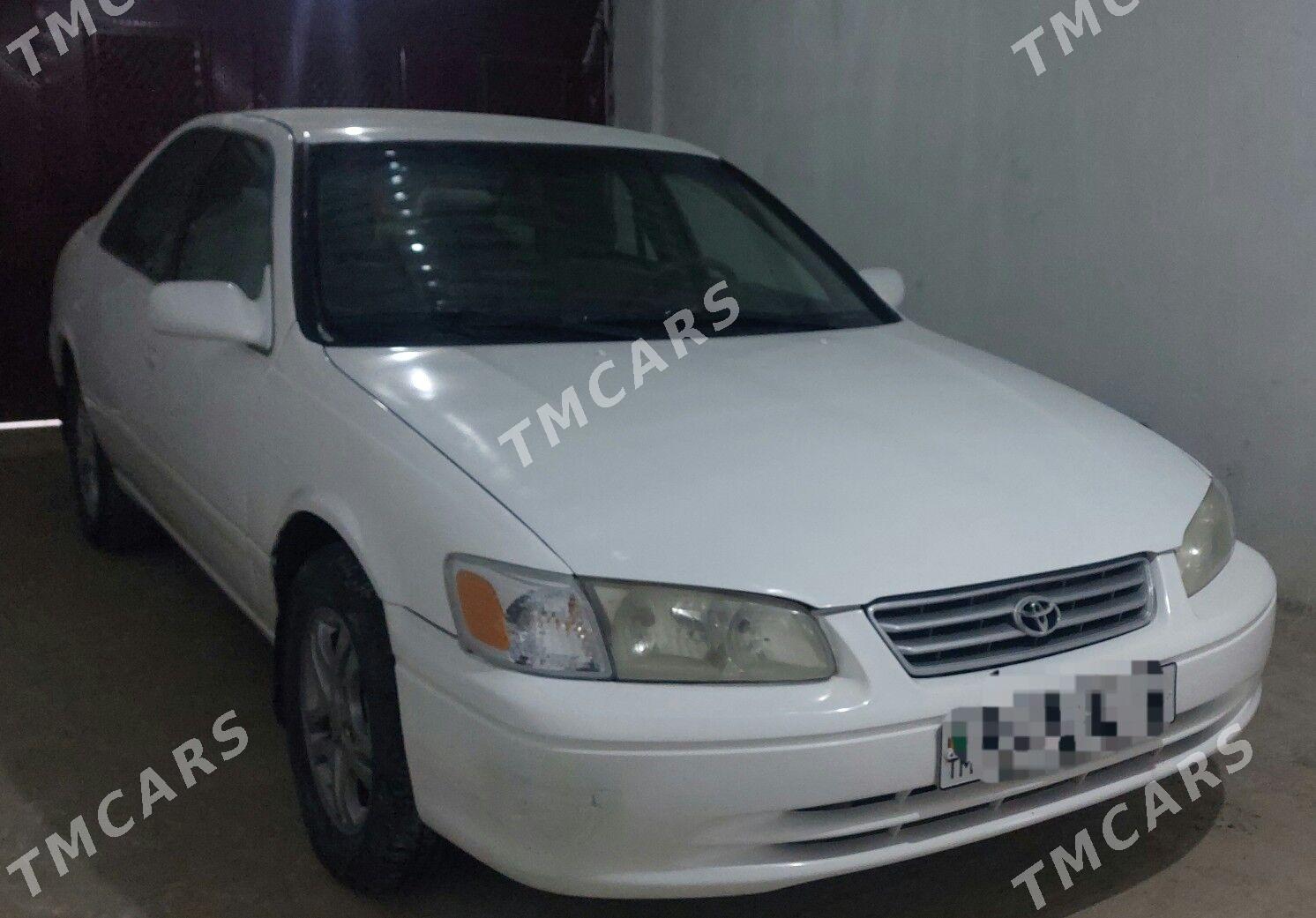 Toyota Camry 2000 - 100 000 TMT - Magdanly - img 2