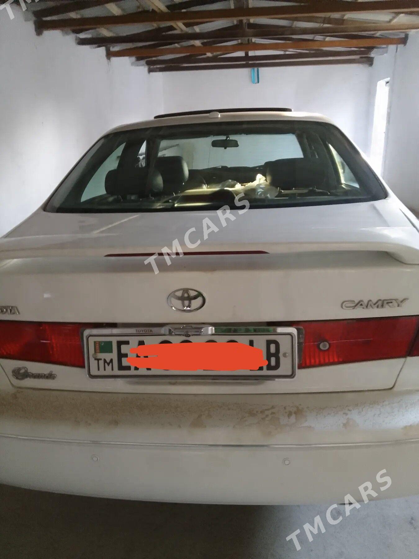 Toyota Camry 2001 - 140 000 TMT - Магданлы - img 3