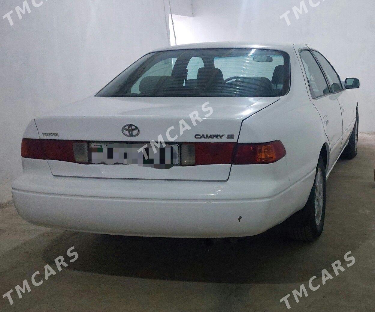 Toyota Camry 2000 - 100 000 TMT - Magdanly - img 3