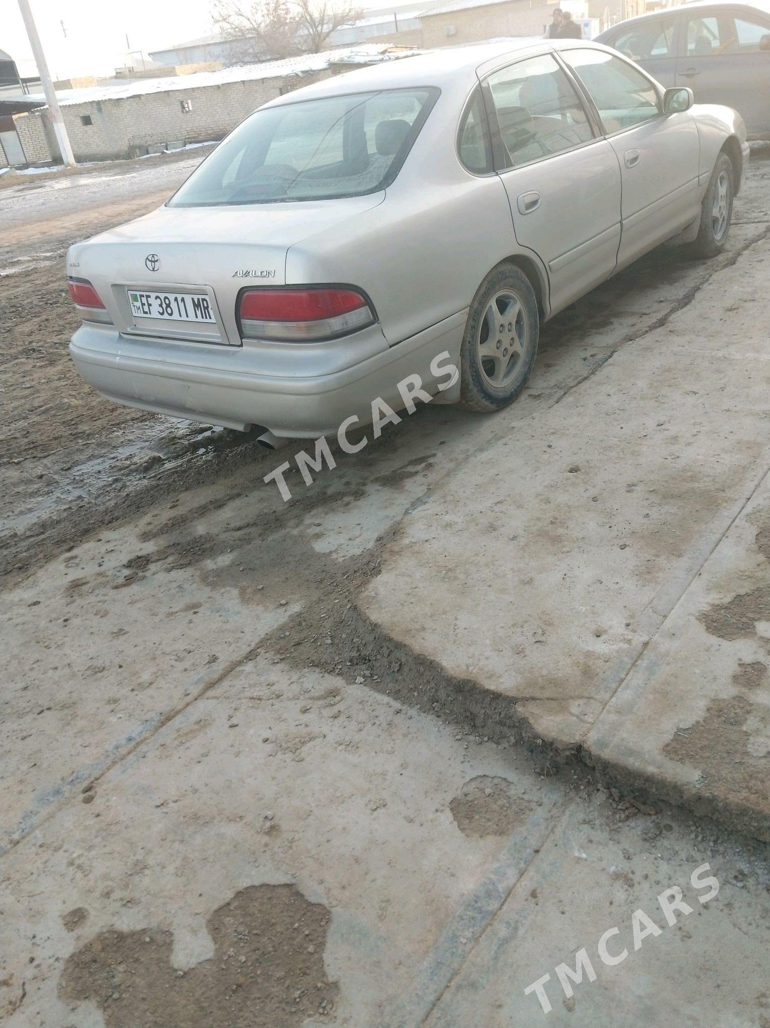 Toyota Avalon 1997 - 110 000 TMT - Векильбазар - img 3