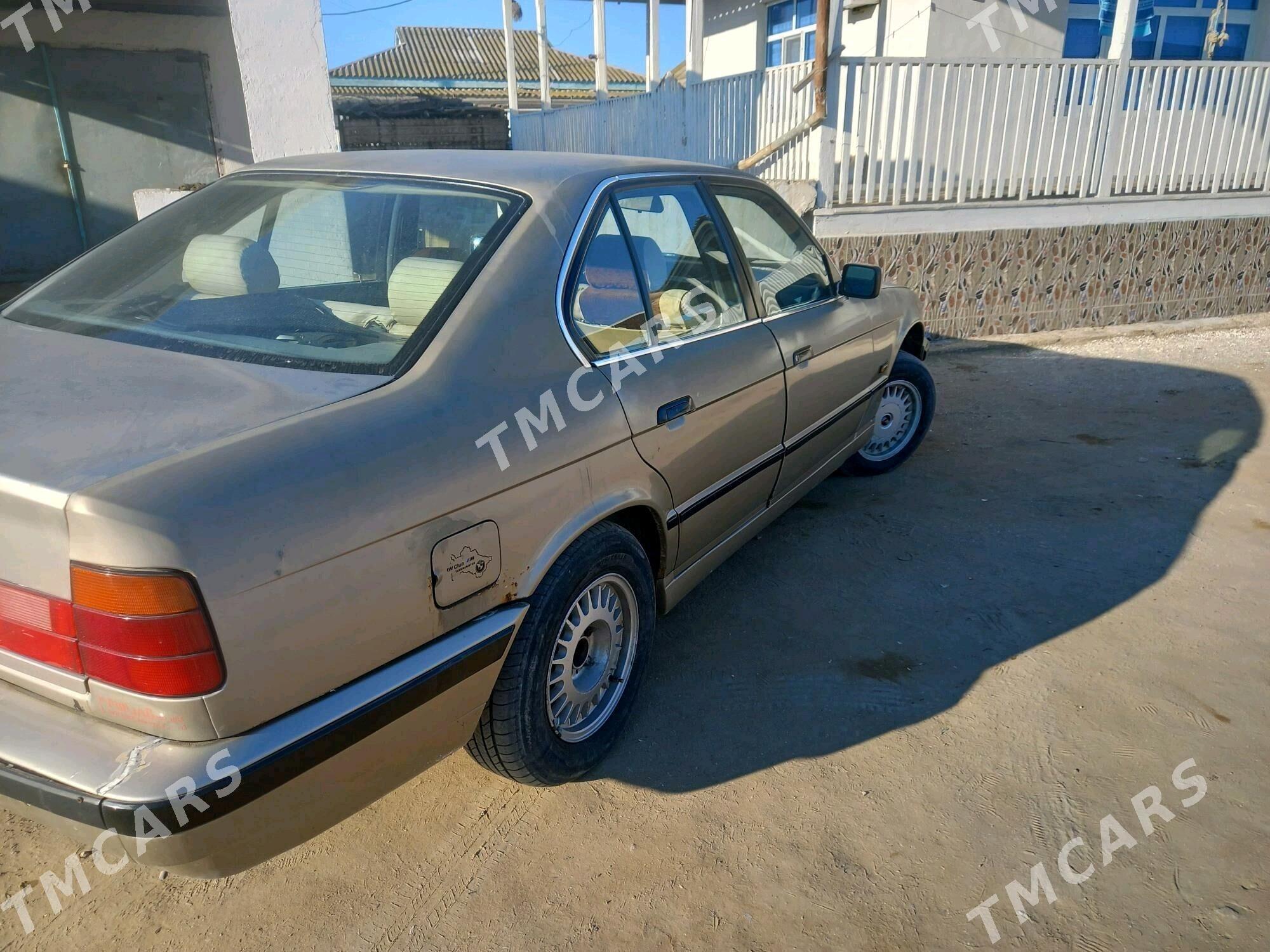 BMW 535 1991 - 28 000 TMT - Этрек - img 2