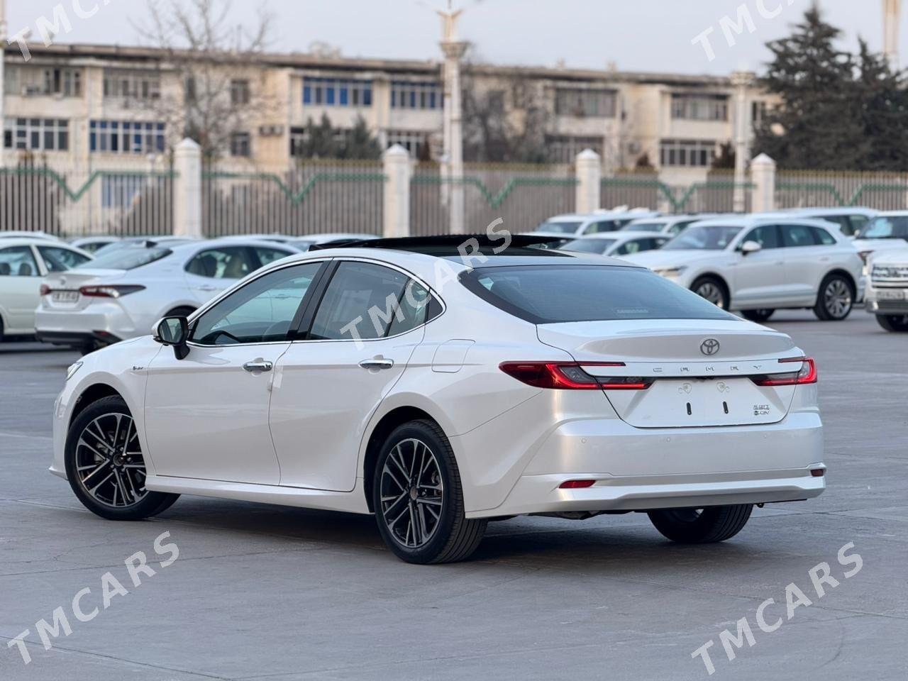 Toyota Camry Hybrid 2025 - 800 000 TMT - Aşgabat - img 6