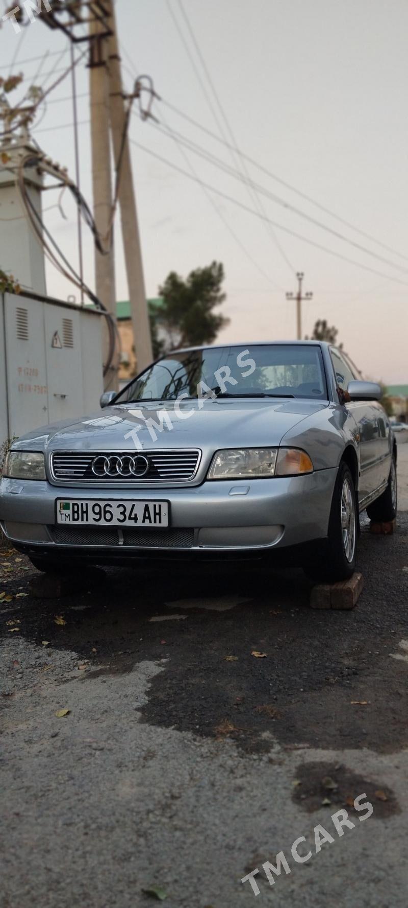 Audi A4 1999 - 70 000 TMT - Анев - img 4