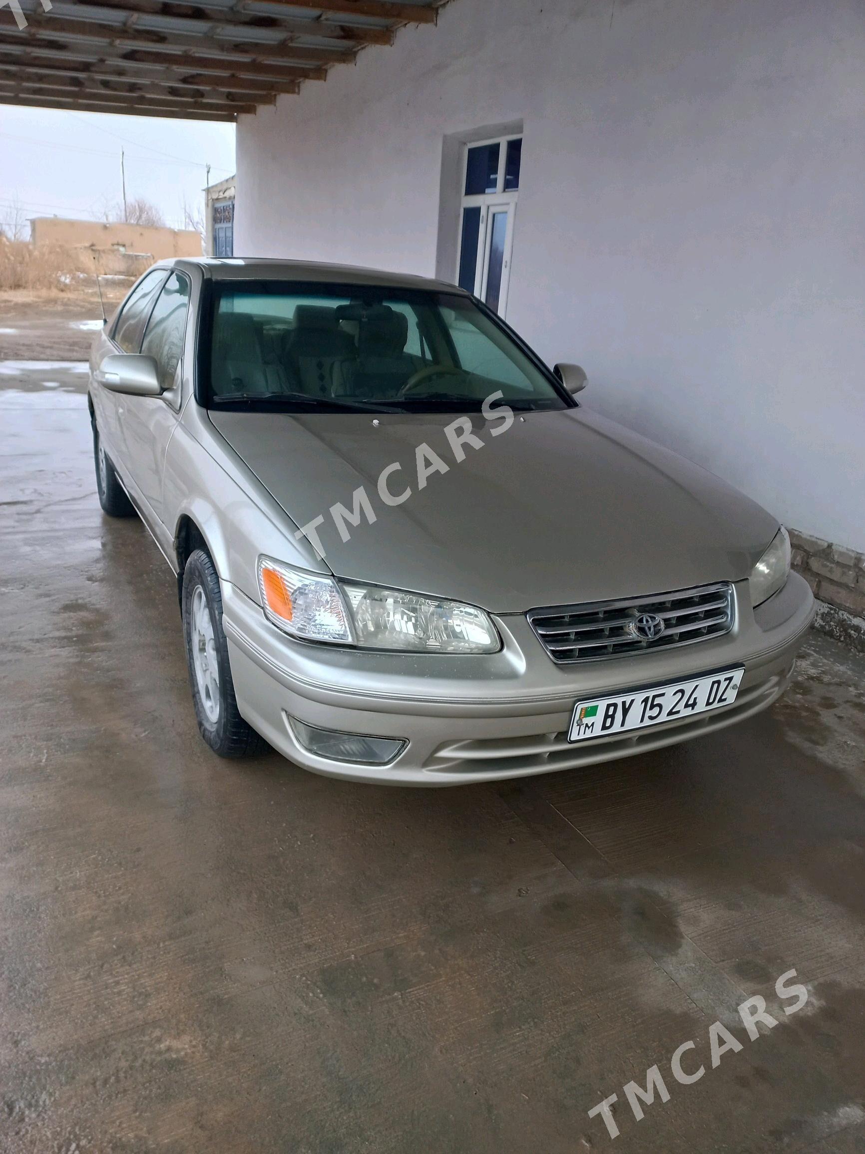 Toyota Camry 2001 - 120 000 TMT - Türkmenbaşy etr. - img 3