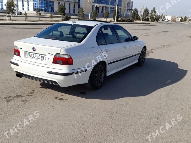 BMW E39 2001 - 100 000 TMT - Балканабат - img 4