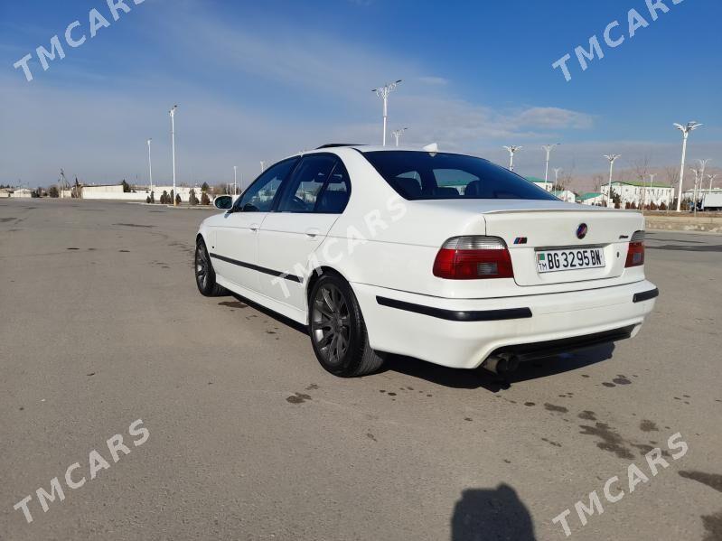 BMW E39 2001 - 100 000 TMT - Балканабат - img 3