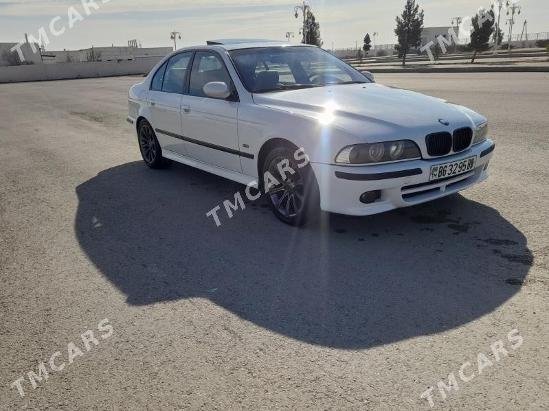 BMW E39 2001 - 100 000 TMT - Балканабат - img 5