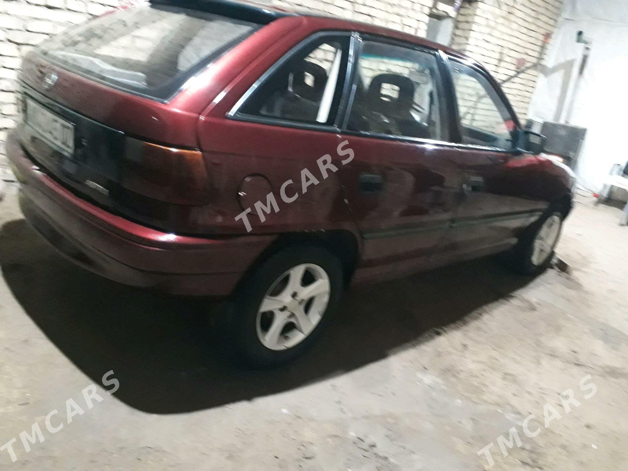 Opel Astra 1992 - 32 000 TMT - Дашогуз - img 9