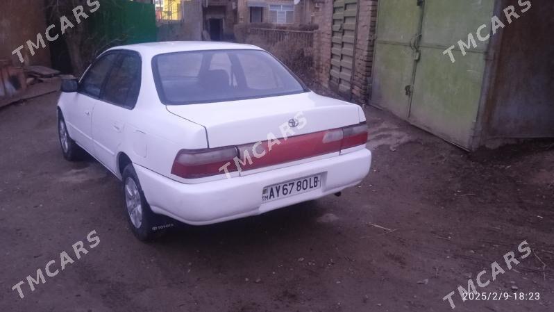 Toyota Corolla 1994 - 50 000 TMT - Türkmenabat - img 3