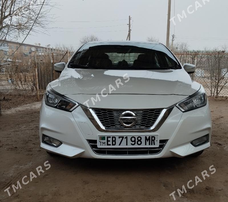 Nissan Versa 2020 - 175 000 TMT - Мары - img 3