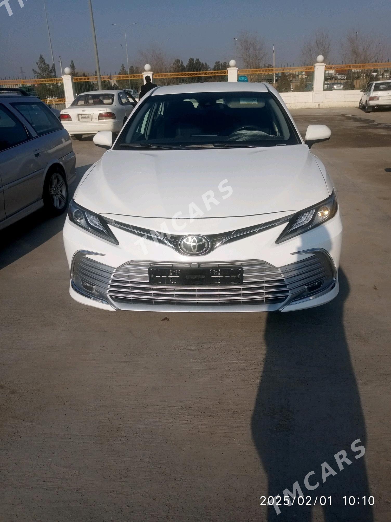 Toyota Camry 2021 - 310 000 TMT - Мары - img 3