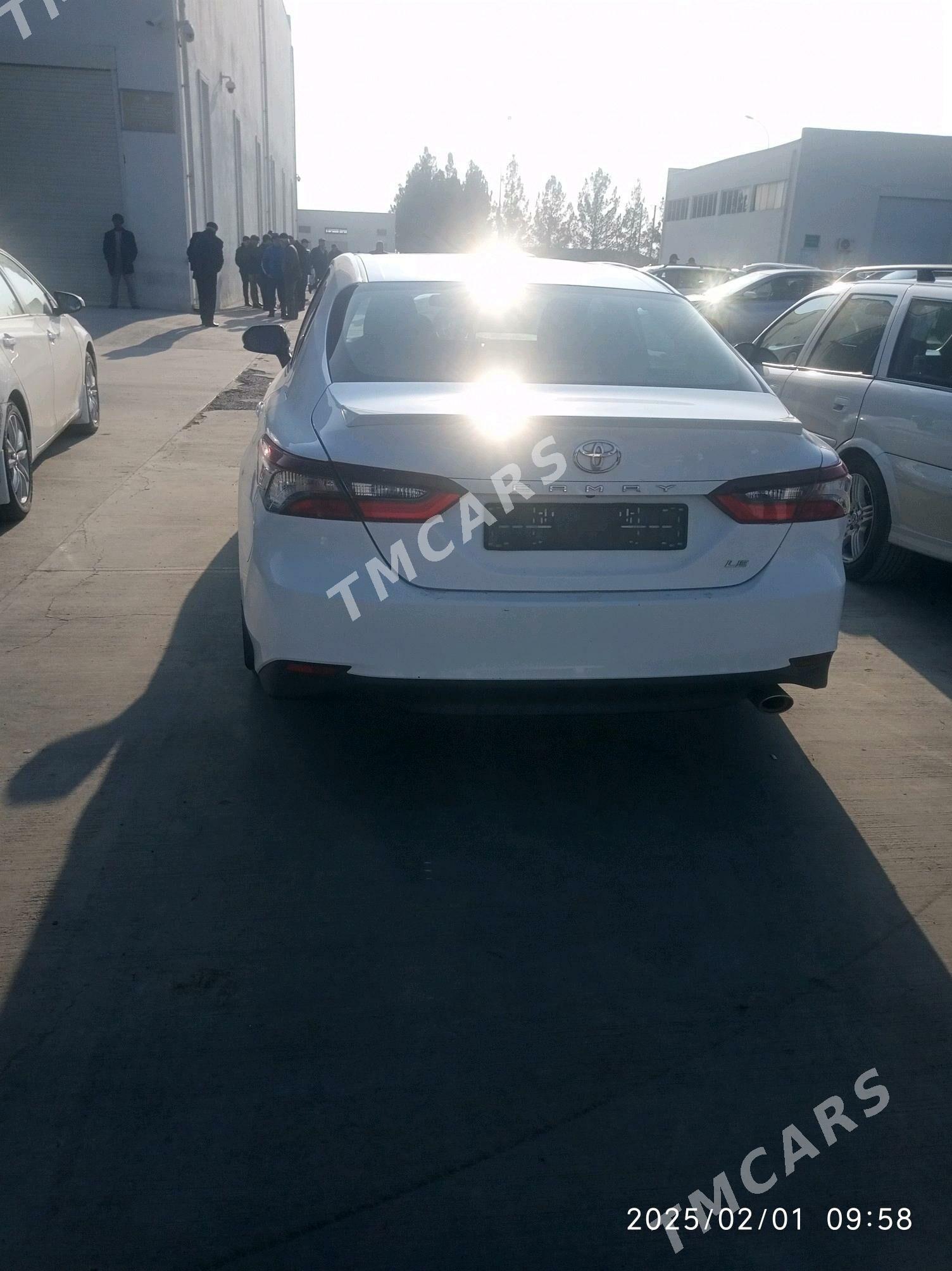 Toyota Camry 2021 - 310 000 TMT - Мары - img 5