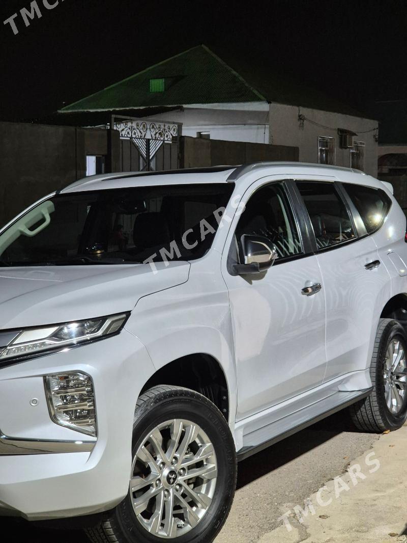 Mitsubishi Pajero 2020 - 440 000 TMT - Aşgabat - img 3