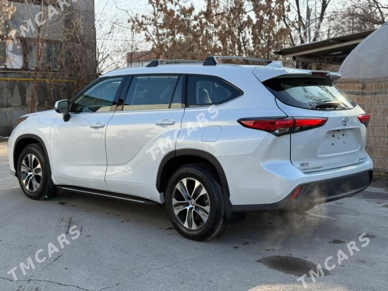 Toyota Highlander 2022 - 588 000 TMT - Мары - img 5