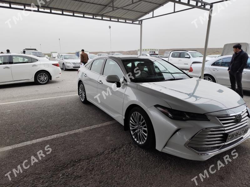 Toyota Avalon 2019 - 560 000 TMT - Daşoguz - img 5