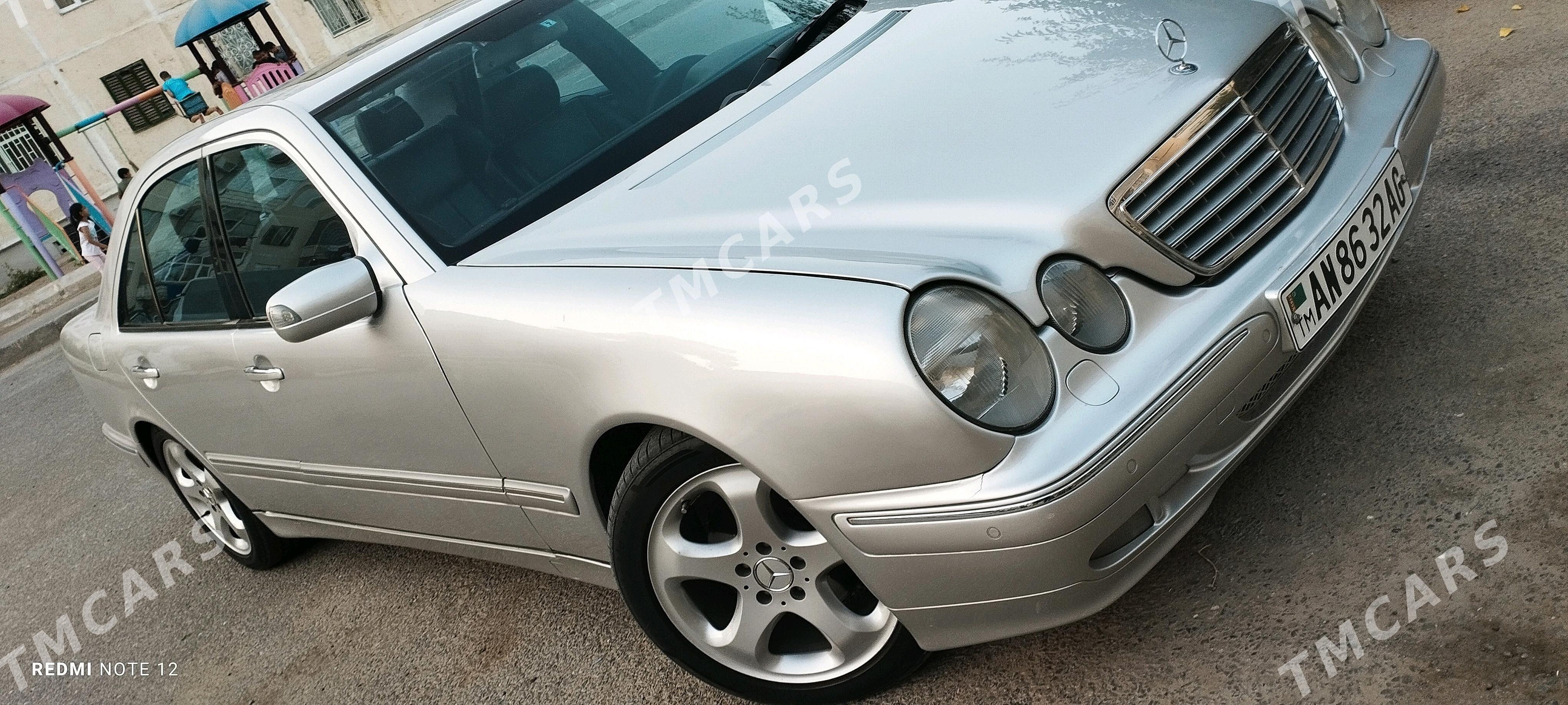 Mercedes-Benz E320 2002 - 120 000 TMT - Büzmeýin - img 5