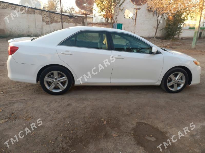 Toyota Camry 2012 - 160 000 TMT - Daşoguz - img 2