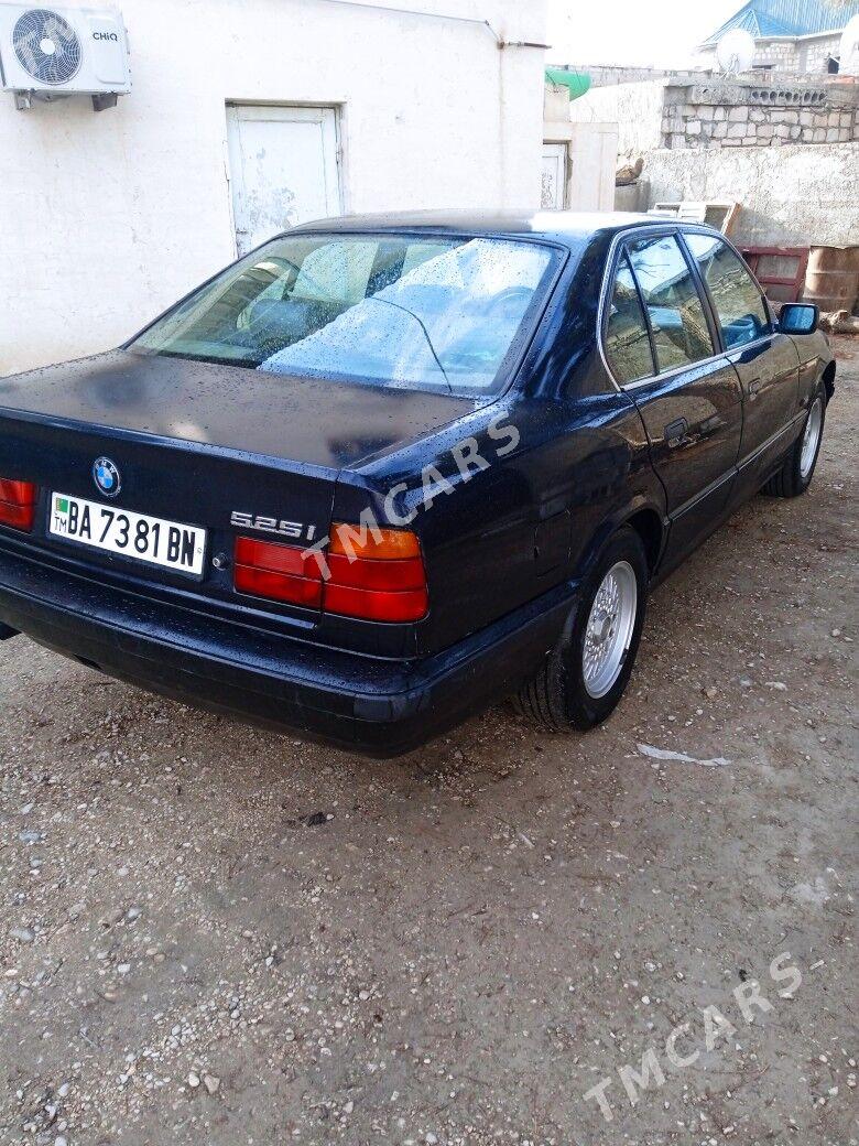 BMW E34 1995 - 59 000 TMT - Balkanabat - img 2