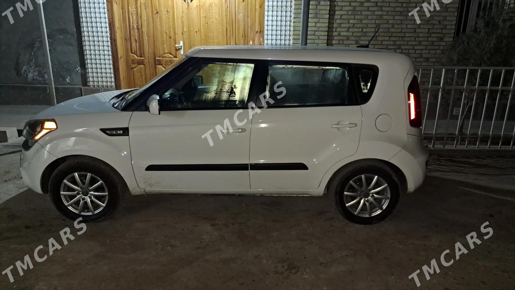 Kia Soul 2013 - 125 000 TMT - Daşoguz - img 4