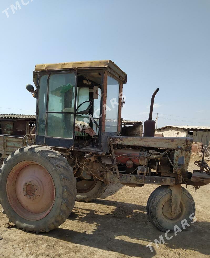 MTZ T-28 1980 - 25 000 TMT - Ýaşlyk - img 2