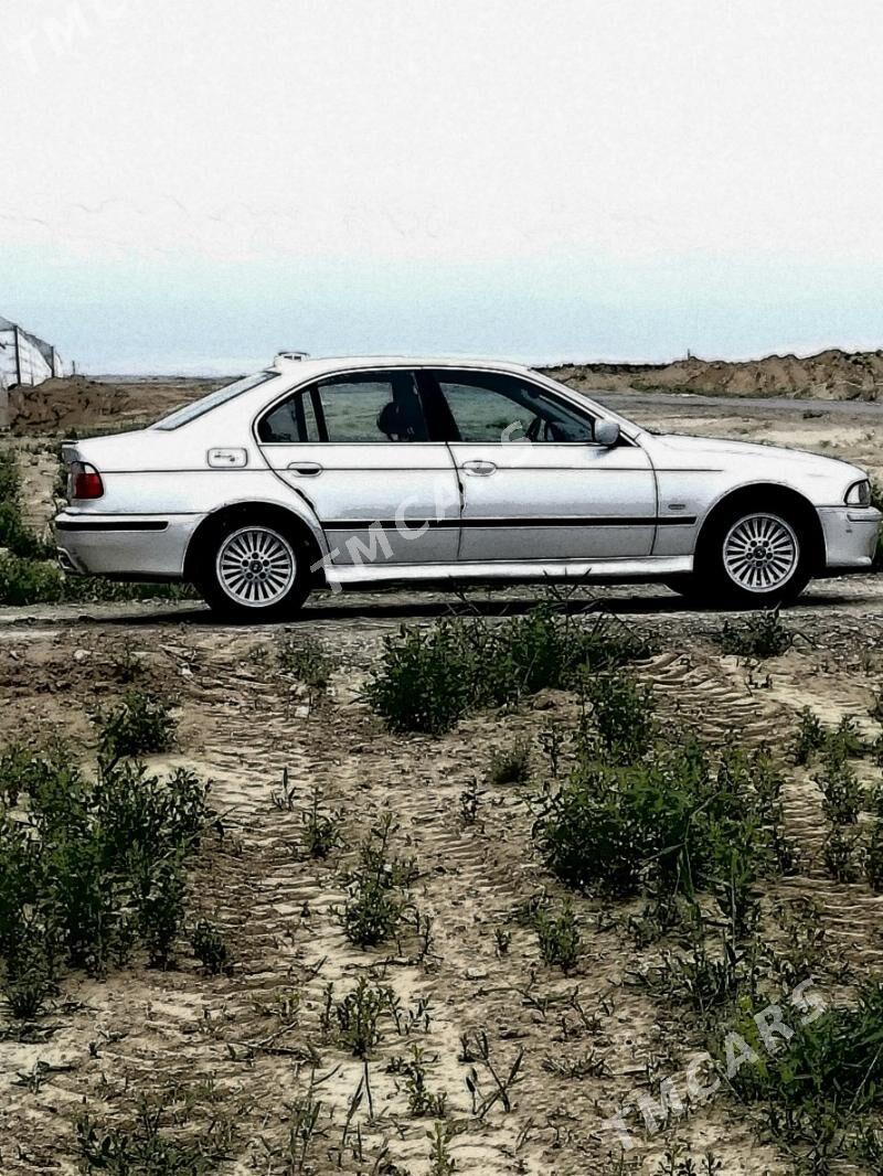 BMW E39 1996 - 100 000 TMT - Ýolöten - img 2