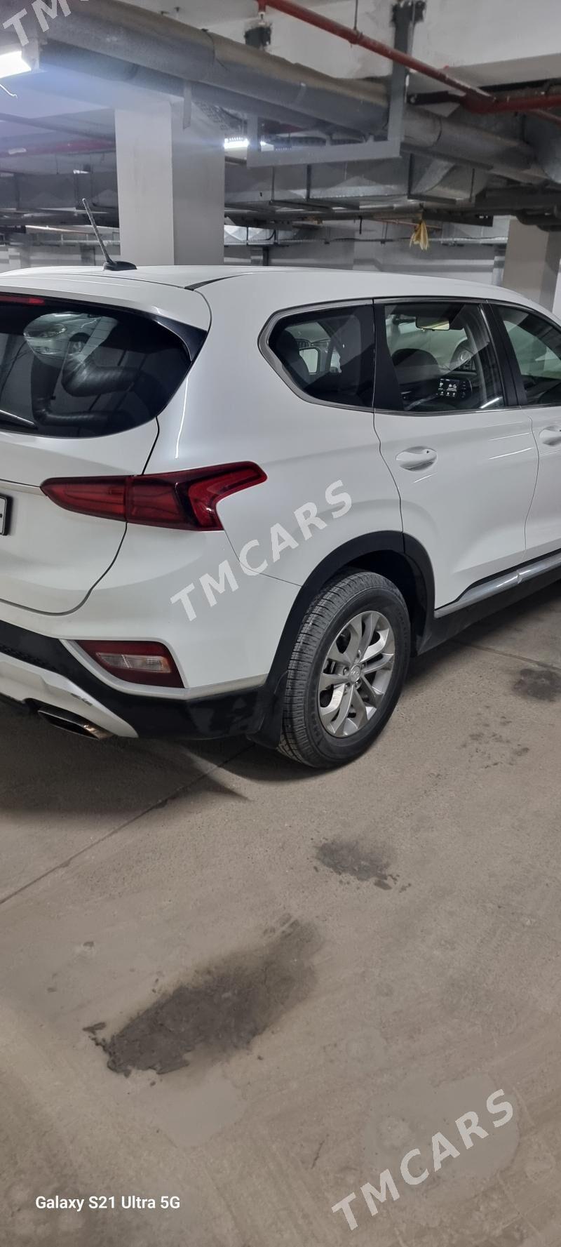 Hyundai Santa Fe 2019 - 285 000 TMT - Aşgabat - img 3