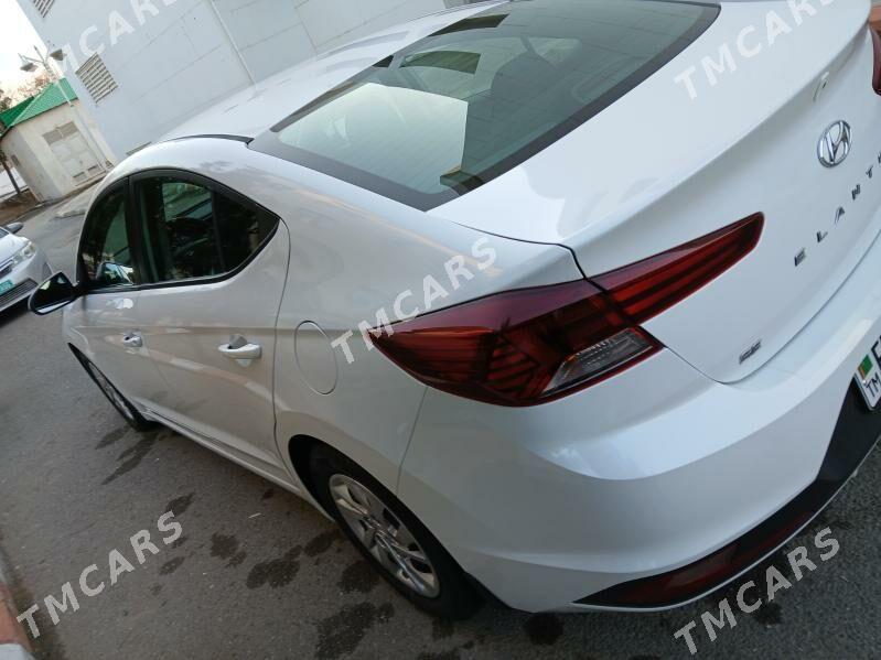 Hyundai Elantra 2020 - 235 000 TMT - Parahat 8 - img 2