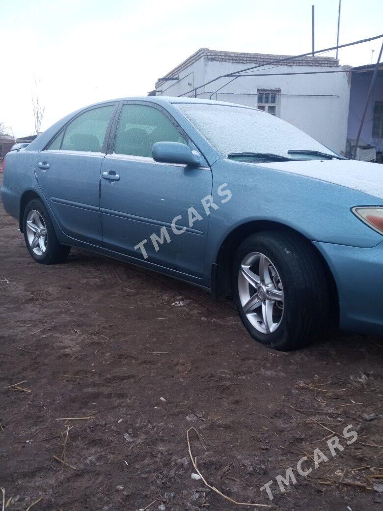 Toyota Camry 2002 - 123 000 TMT - Дашогуз - img 5