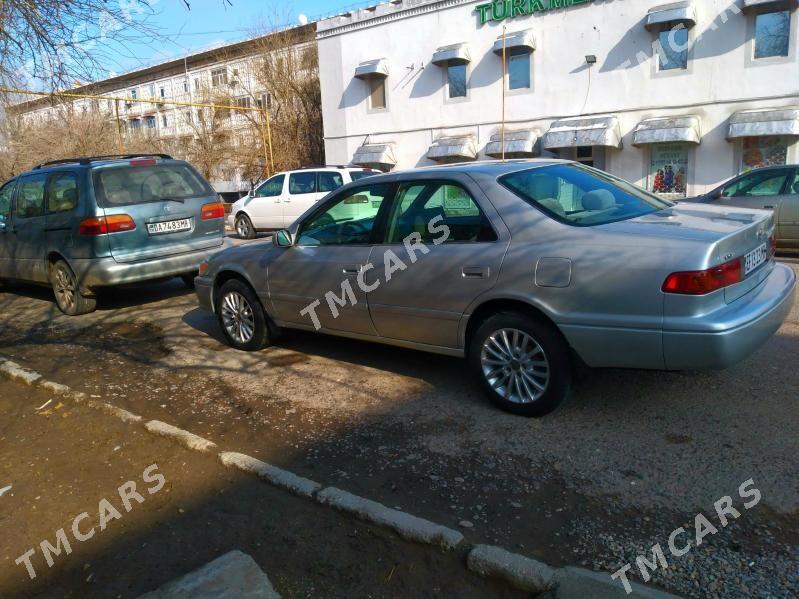 Toyota Camry 2000 - 125 000 TMT - Мары - img 2