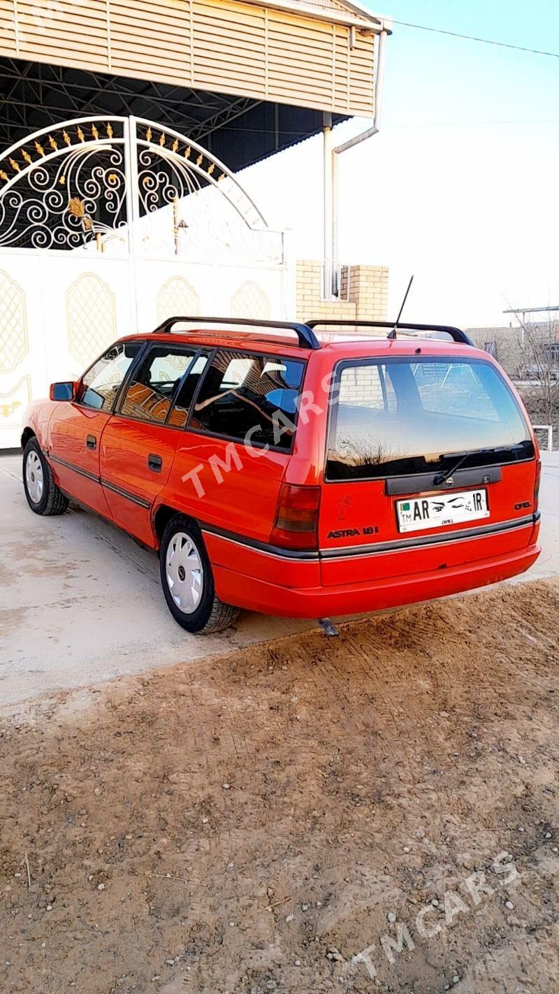 Opel Astra 1993 - 26 000 TMT - Мары - img 3