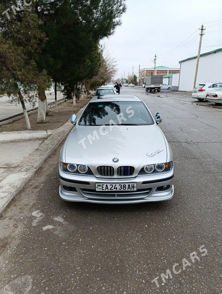 BMW E39 2001 - 130 000 TMT - Ашхабад - img 2