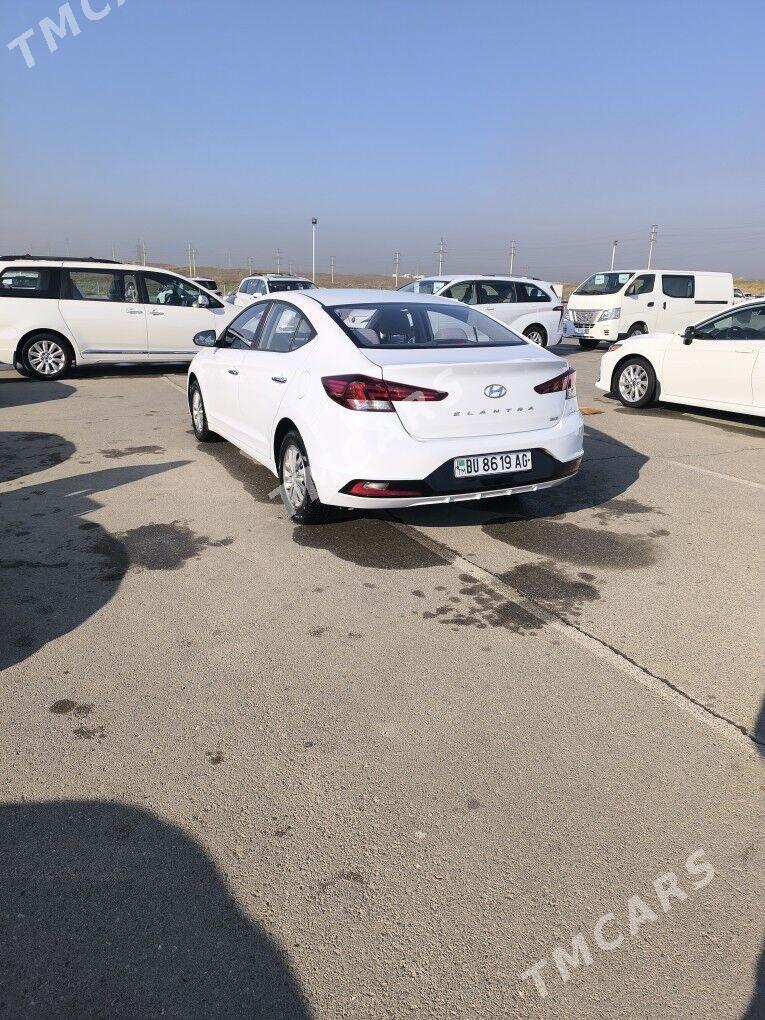 Hyundai Elantra 2019 - 210 000 TMT - Aşgabat - img 3