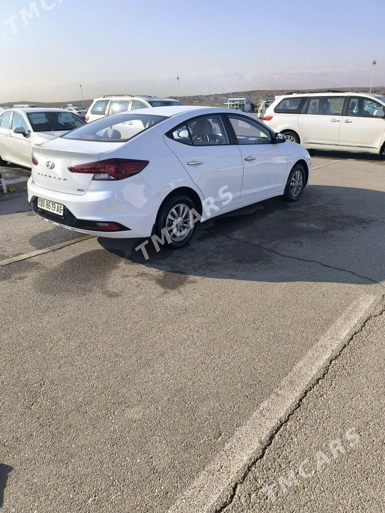 Hyundai Elantra 2019 - 210 000 TMT - Aşgabat - img 5