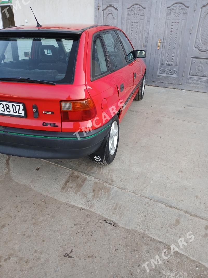 Opel Astra 1994 - 41 000 TMT - Дашогуз - img 2