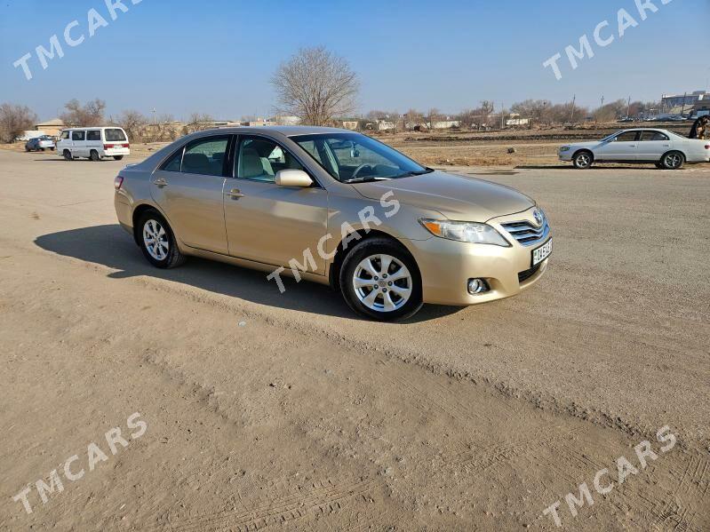 Toyota Camry 2010 - 176 000 TMT - Köneürgenç - img 5