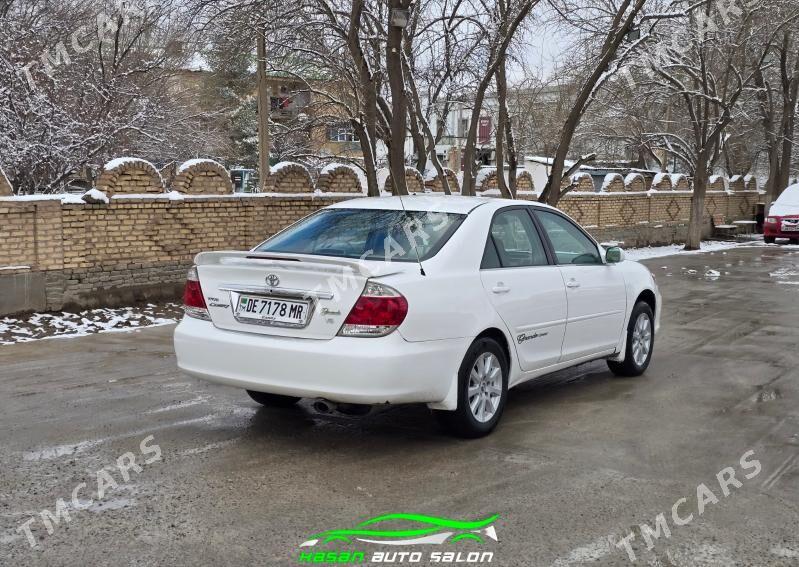 Toyota Camry 2003 - 130 000 TMT - Мары - img 5