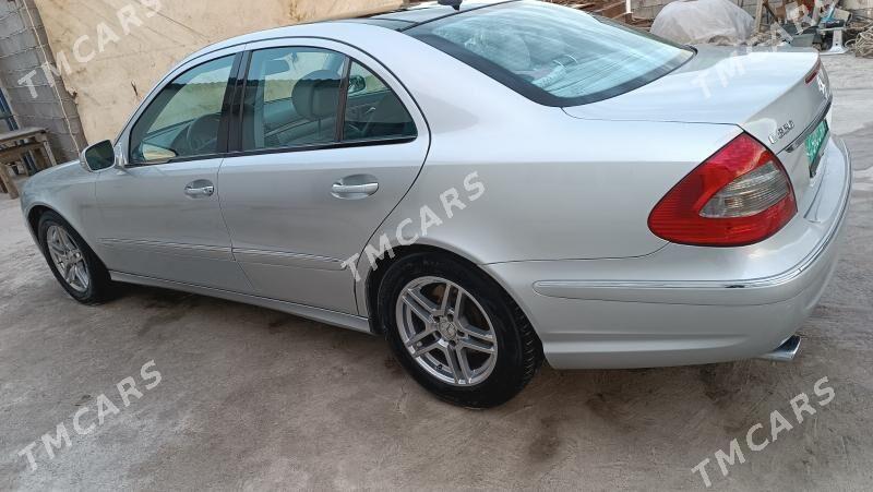 Mercedes-Benz E350 2008 - 160 000 TMT - Ялкым - img 9