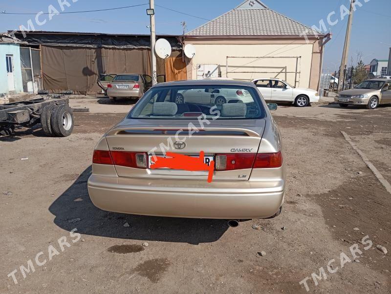 Toyota Camry 2000 - 96 000 TMT - Мары - img 6