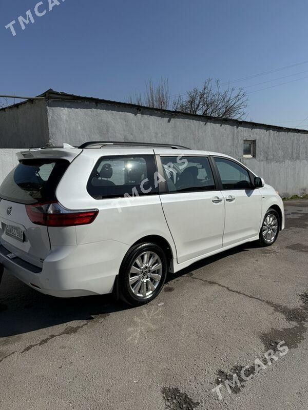 Toyota Sienna 2019 - 440 000 TMT - Aşgabat - img 4