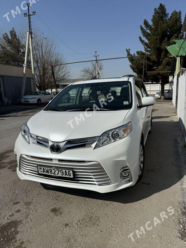 Toyota Sienna 2019 - 440 000 TMT - Aşgabat - img 5