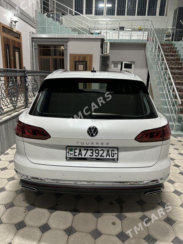 Volkswagen Touareg 2021 - 1 798 000 TMT - Aşgabat - img 2