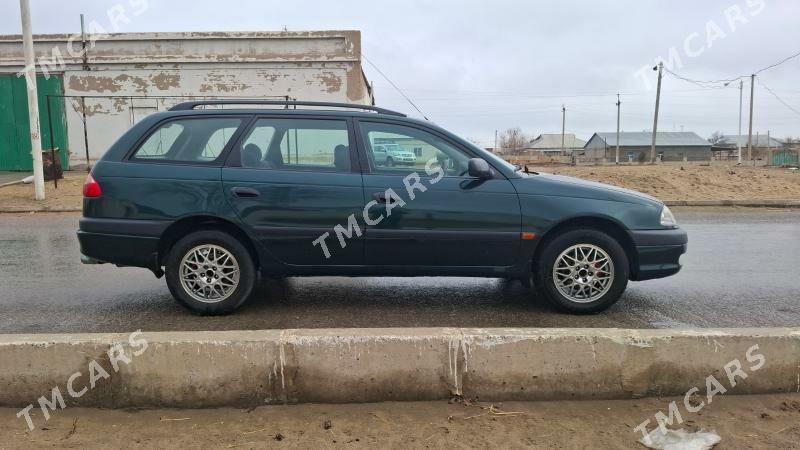 Toyota Avensis 2002 - 85 000 TMT - Gazojak - img 2