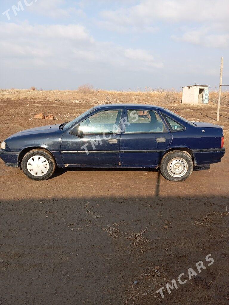 Opel Vectra 1994 - 27 000 TMT - Койтендаг - img 2